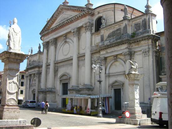Piazza Libertà
